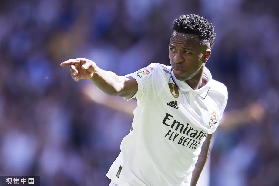 赛敲响了警 赛敲响了警