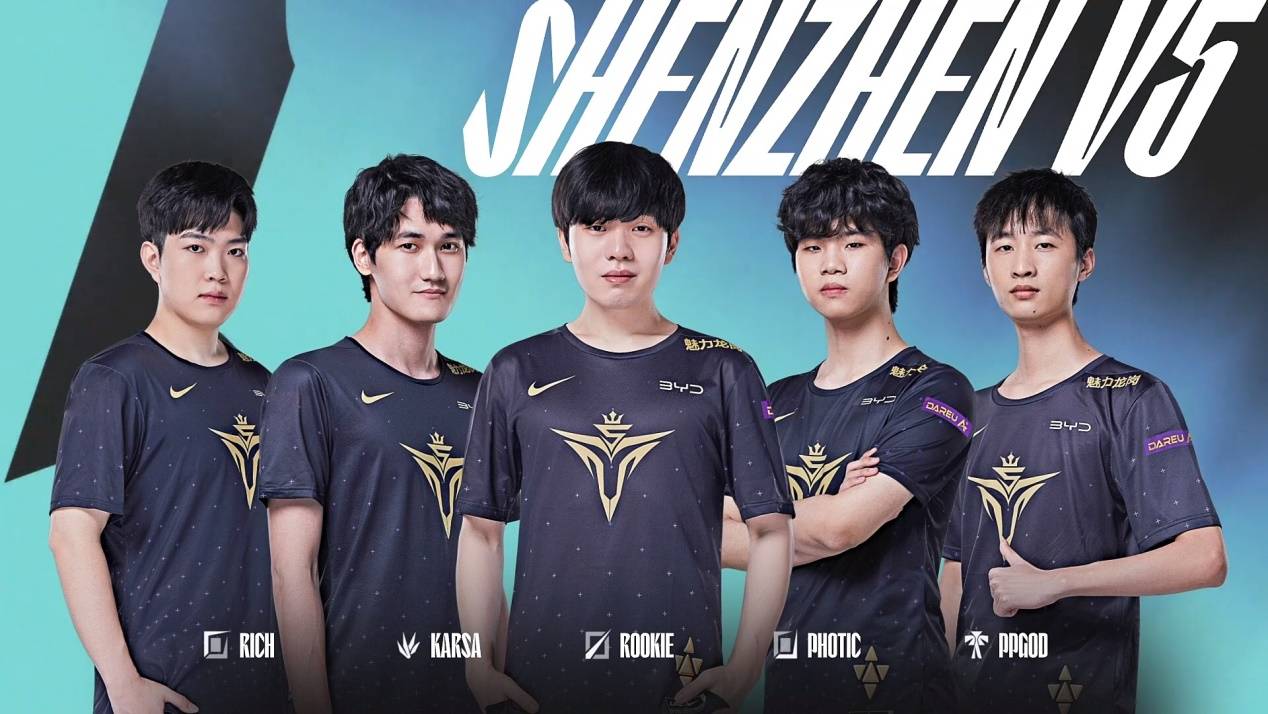 还与球迷互 还与球迷互