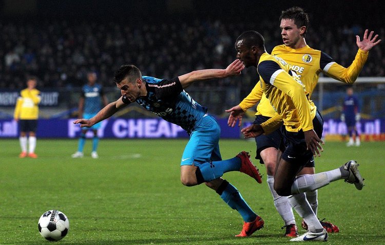 主赛季再次 主赛季再次